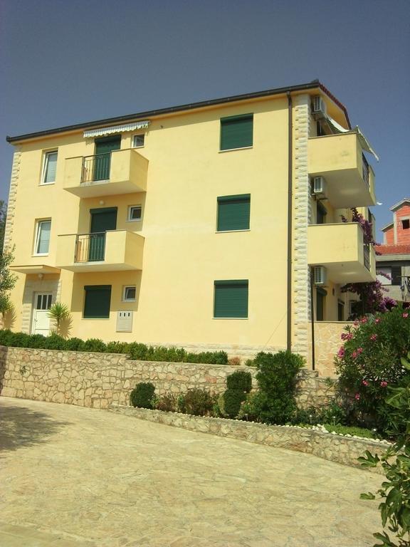 Apartment Mia Трогир Экстерьер фото