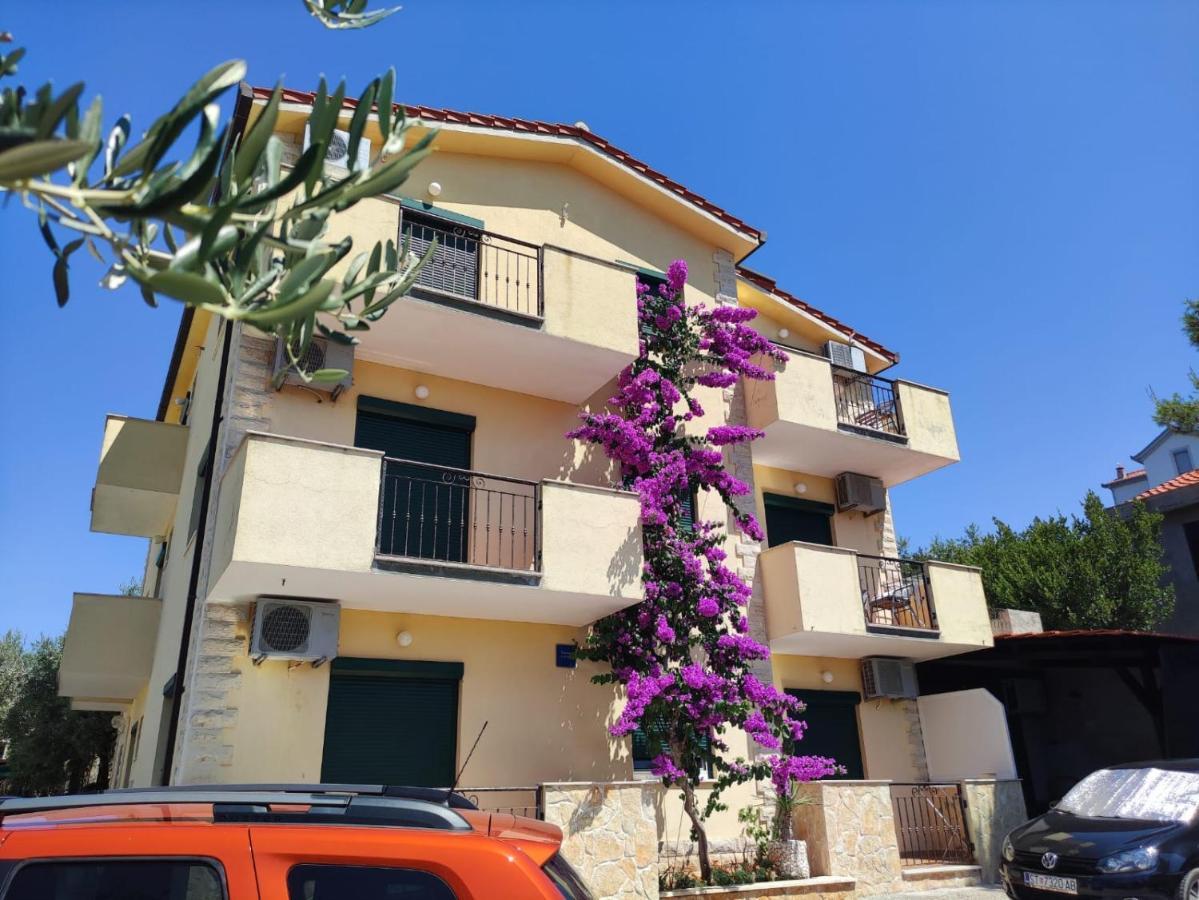 Apartment Mia Трогир Экстерьер фото
