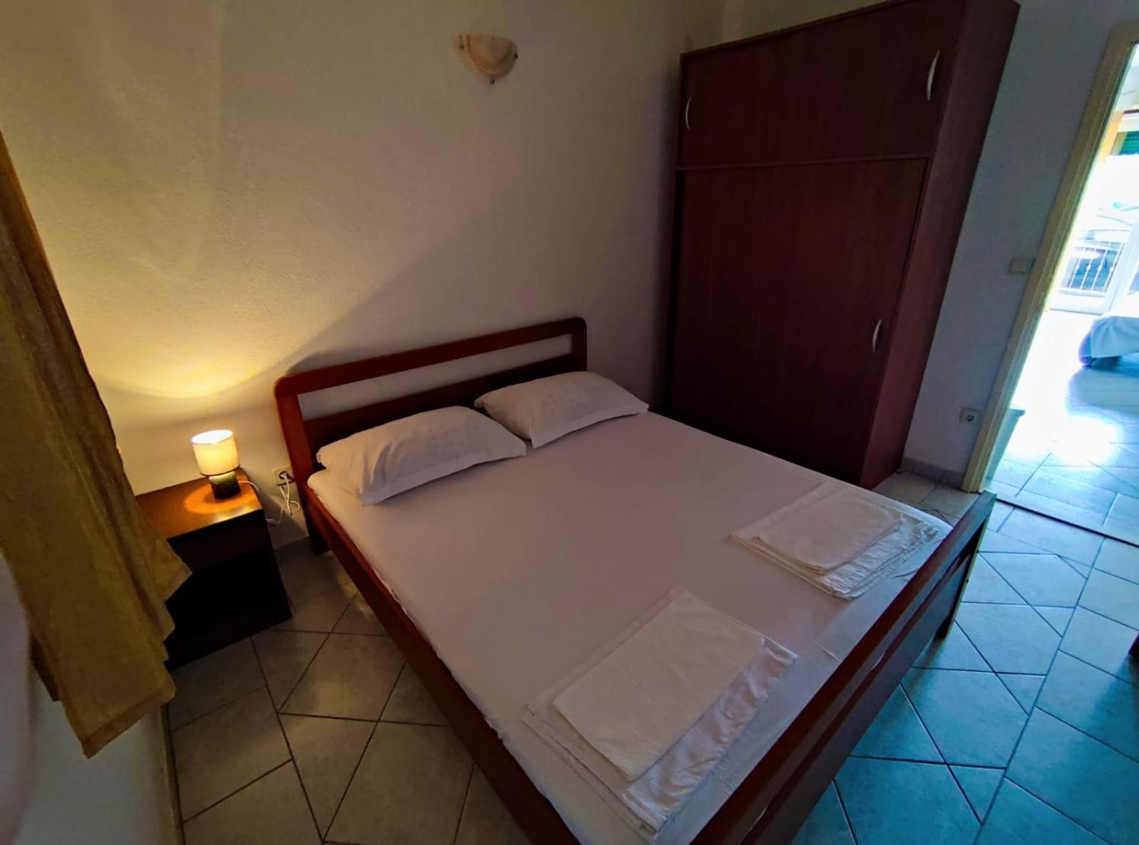 Apartment Mia Трогир Экстерьер фото